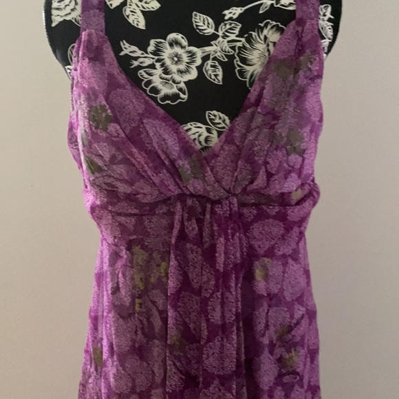 Dress - Picture 2 of 4